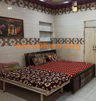 Nilmani Tenament Ahmedabad Room