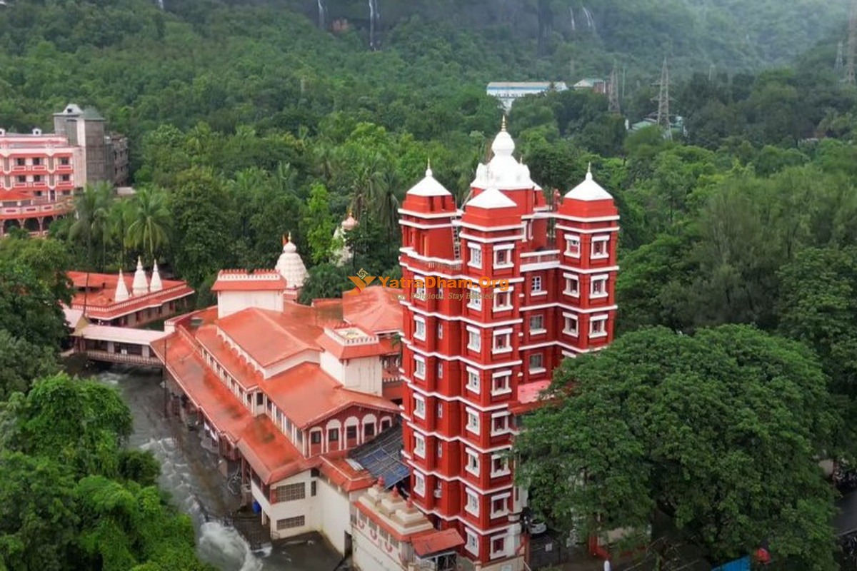 Gagangiri Maharaj Ashram Khopoli Building