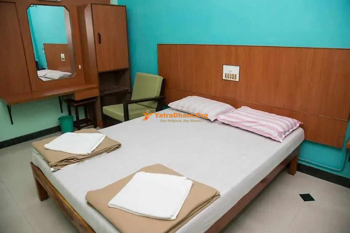 Sri Ramakrishna Hotel Udupi 2 Bed Room