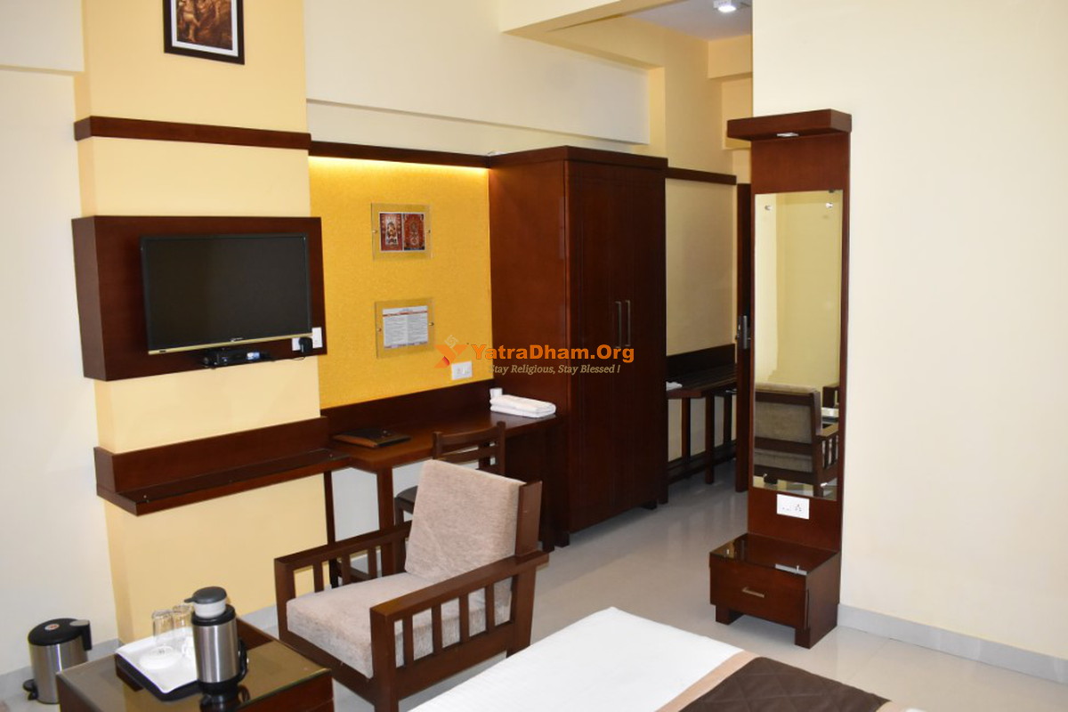 Hotel Akshayadhara Subramanya 2 Bed Room