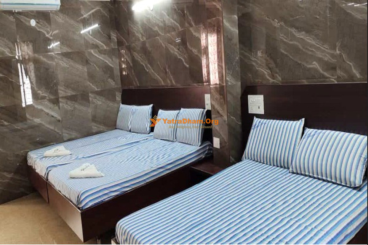Hotel Temple View Madurai  6 Bed Room
