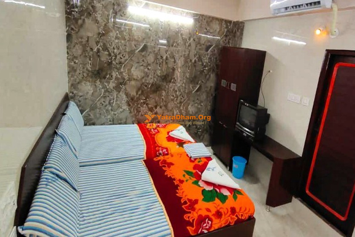 Hotel Temple View Madurai 4 Bed Room