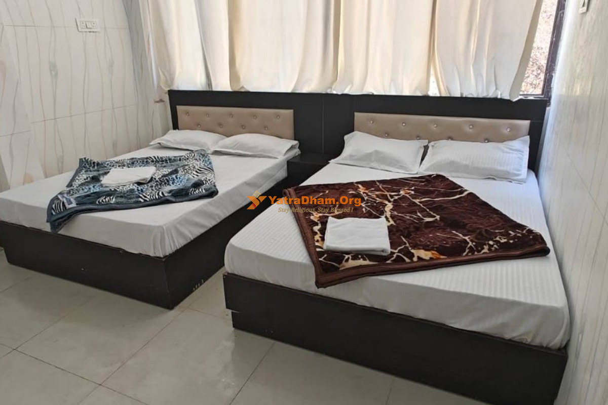 Hotel Devbhoomi Uttarkashi 4 Bed Room 