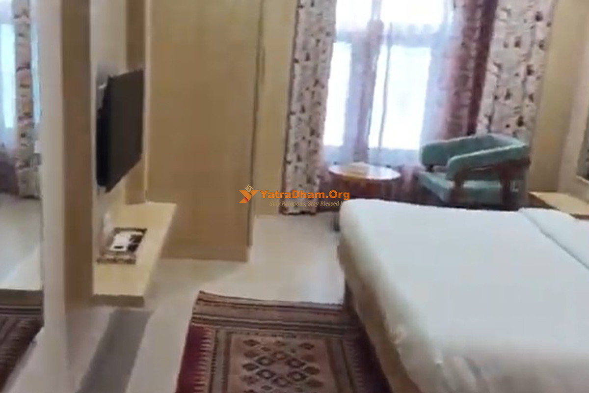 ISKCON Guest House (Kharghar) Navi Mumbai Room
