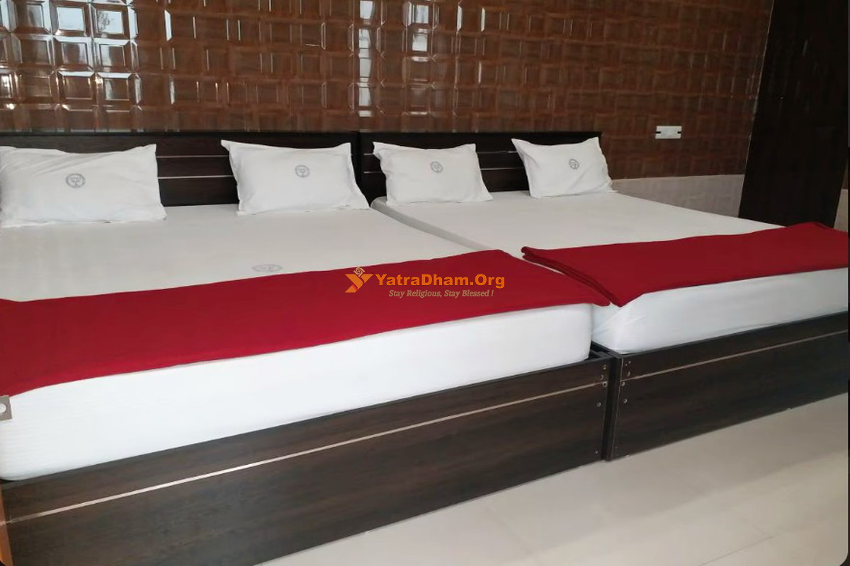 Shri Jangamwadi Math Yatri Nivas Rameshwaram 4 Bed Room View