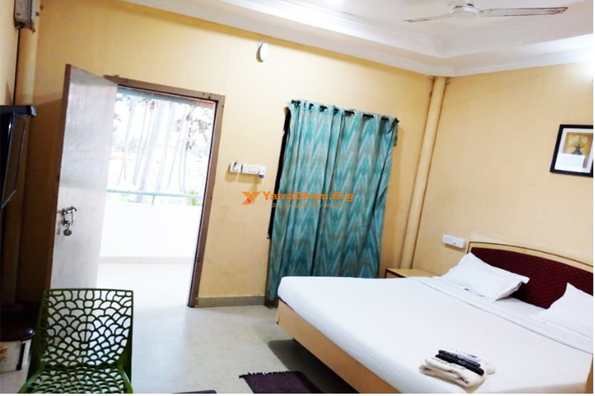 Haritha Beach Resort(APTDC) Mypadu Room