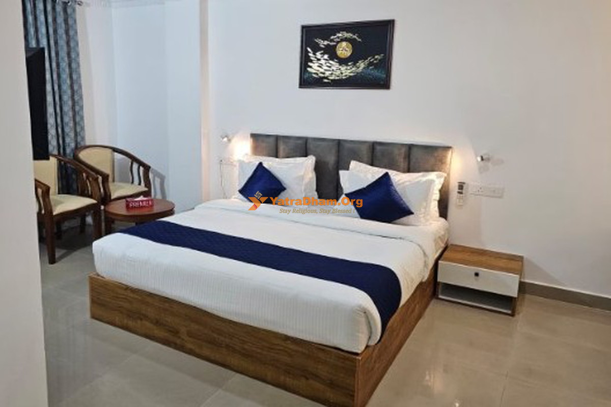 Hotel Pearl Residency Chadayamangalam 2 Bed Room