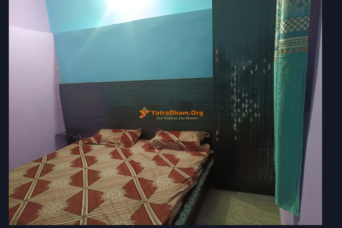 Rudder Home Stay - Dhari Devi Temple 2 Bed Room