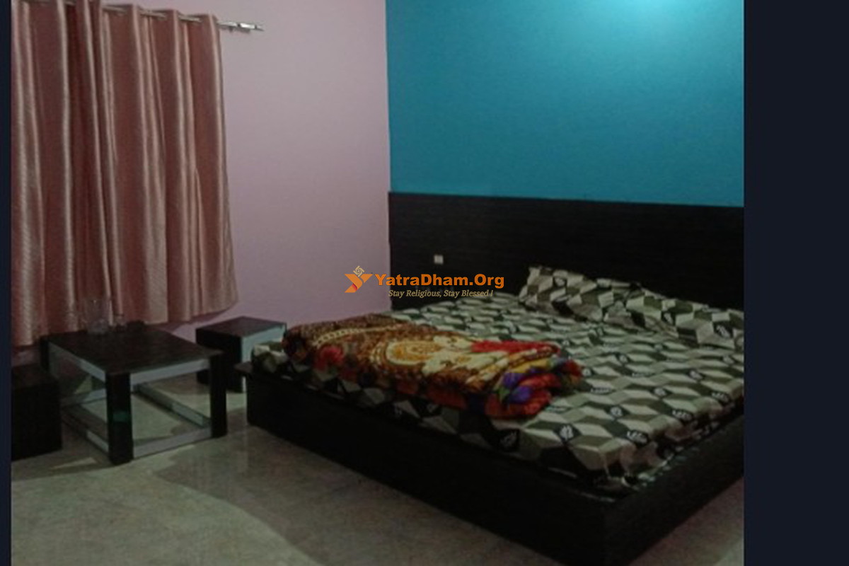 Rudder Home Stay - Dhari Devi Temple 2 Bed Room