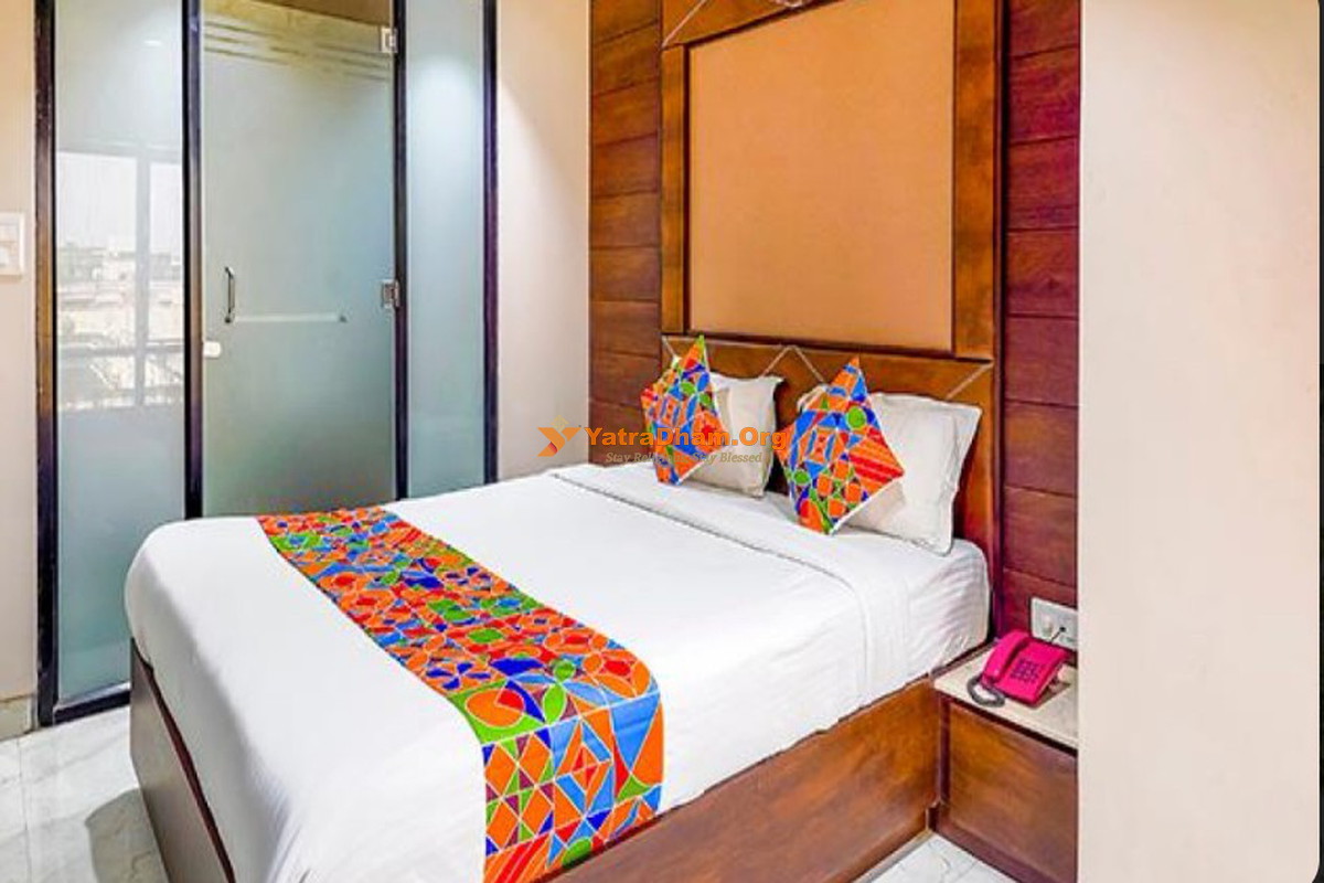 Shree Krishna Guest House - Kolkata 2 Bed Room View