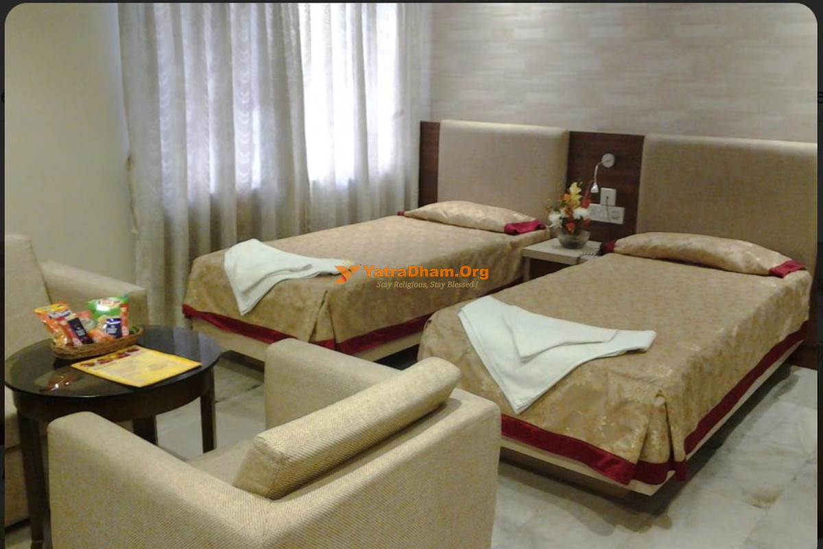 Hotel Pallavi Internatioanl - Kolkata 2 Bed Room View