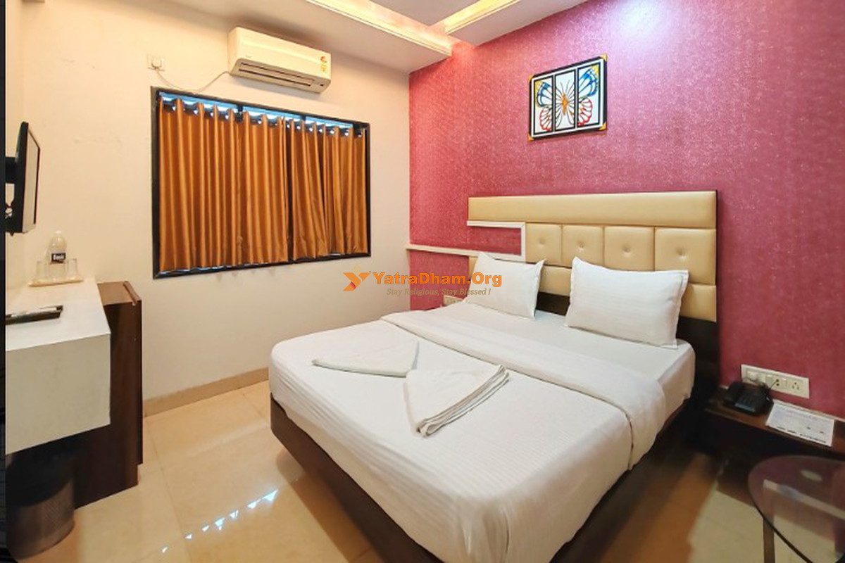 Hotel Great Samrat - Khopoli 2 Bed Room View