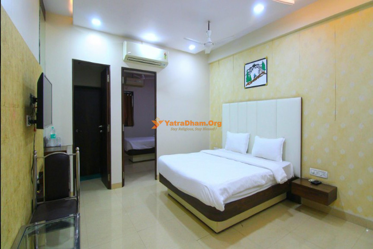 Hotel Great Samrat - Khopoli 2 Bed Room View