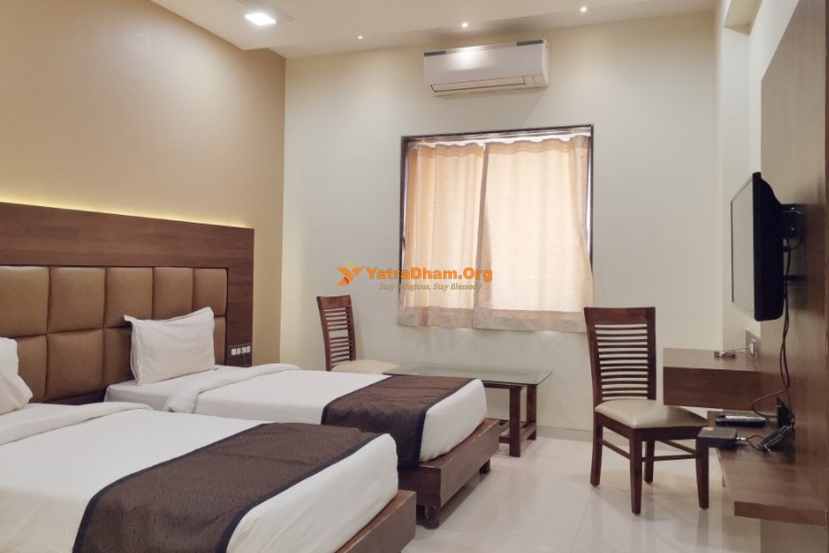 Hotel Harshali Residency Khopoli 2 Bed Room View