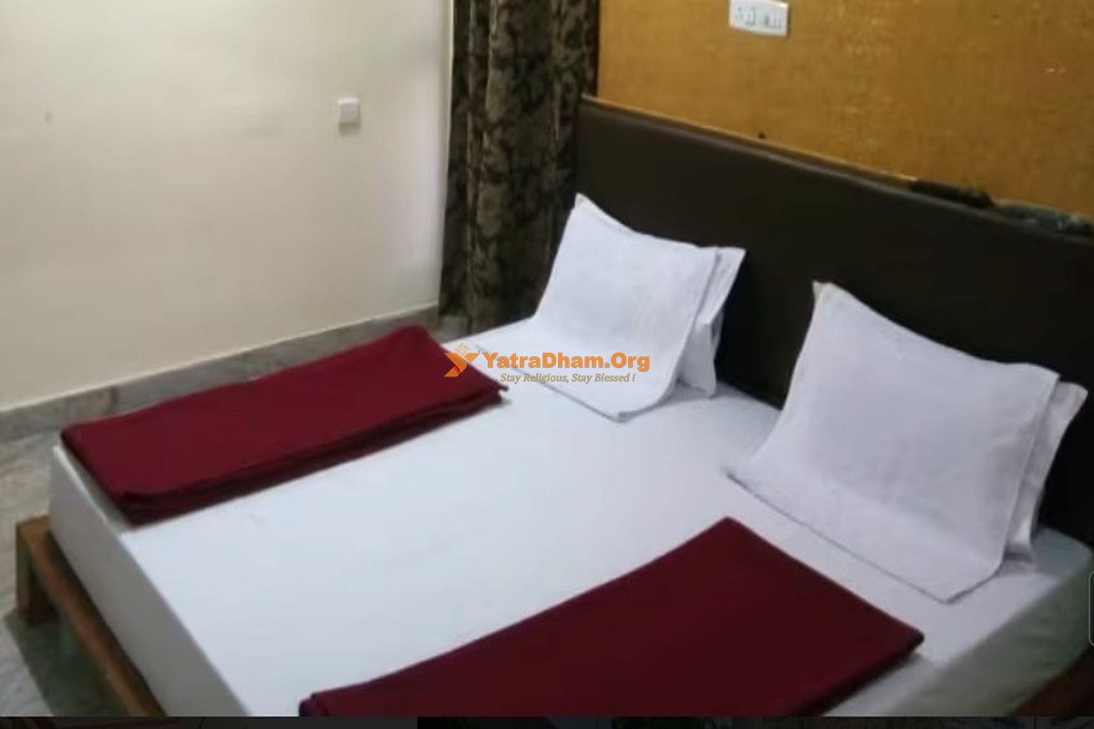 Kavadi Farm House - Palani 4 Bed Room View
