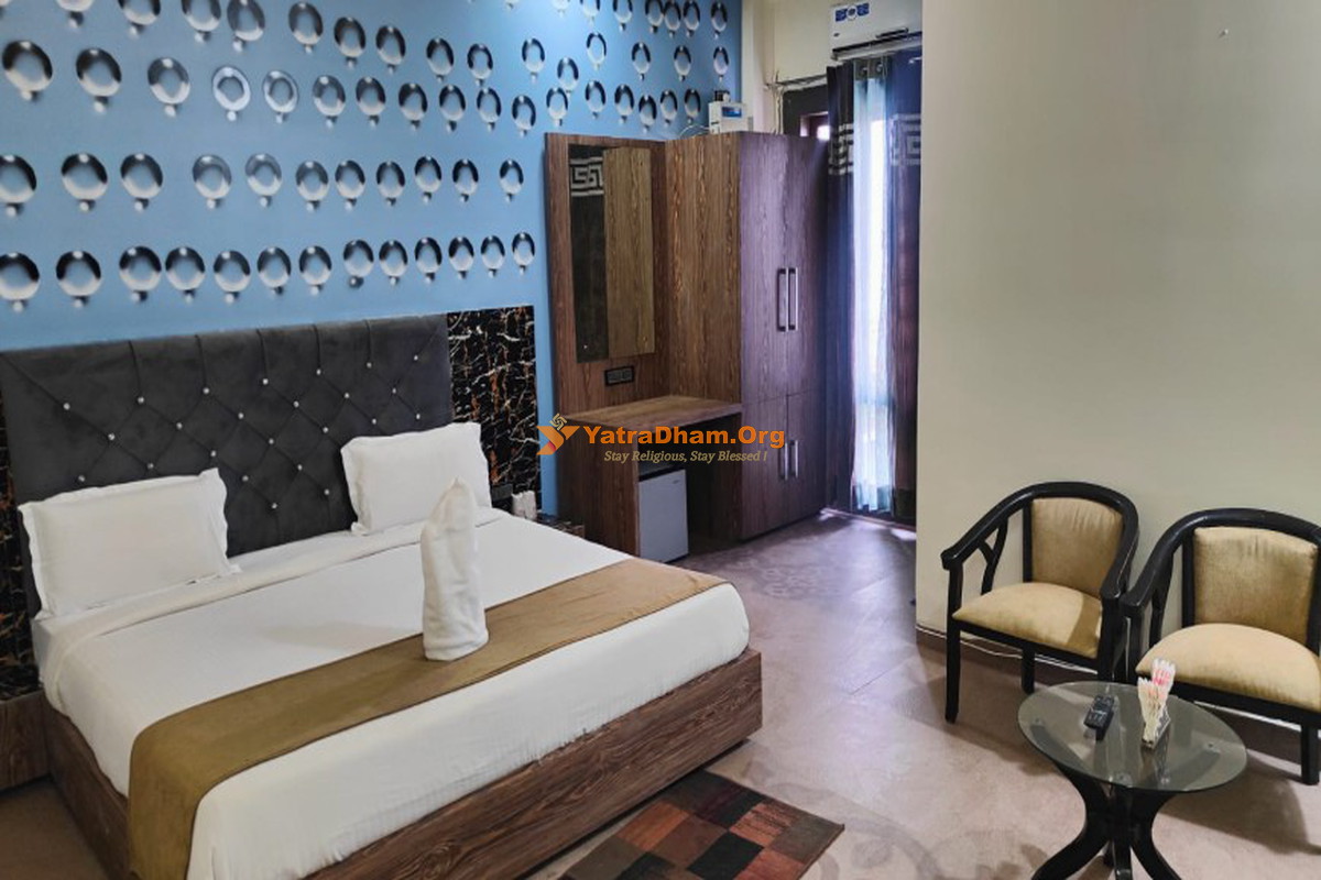 Hotel Ratan Royal inn - Datia 2 Bed Room View