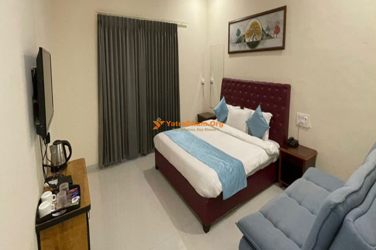 Treebones Resort & Adventure Park - Saputara 4 Bed Room View