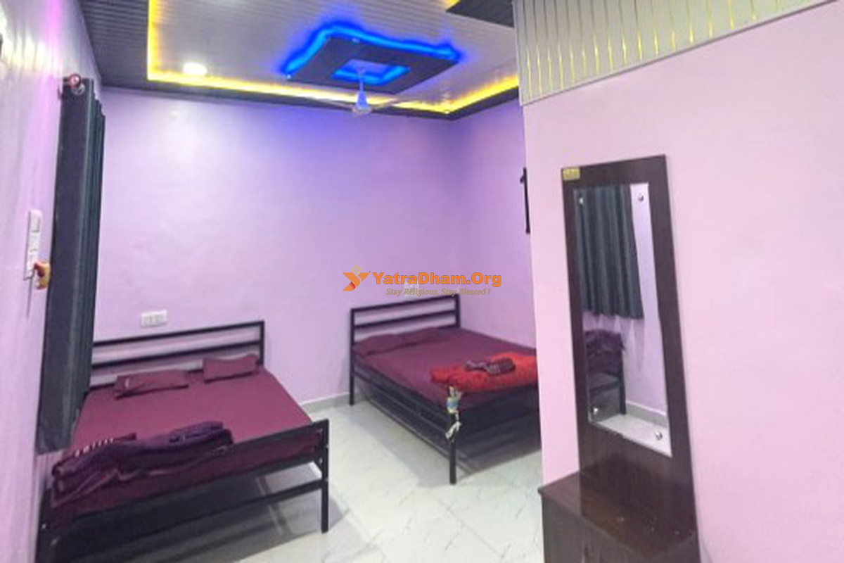 Hotel Aradhya Restro & Lodging - Bhimashankar 4 Bed Room View