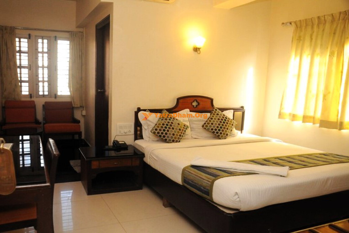 Hassan Suvarna Regency 2 Bed Room