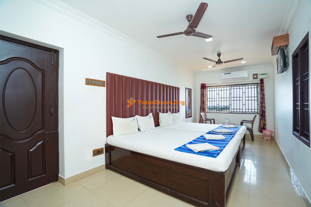 Hotel Ambika Rameshwaram Room View