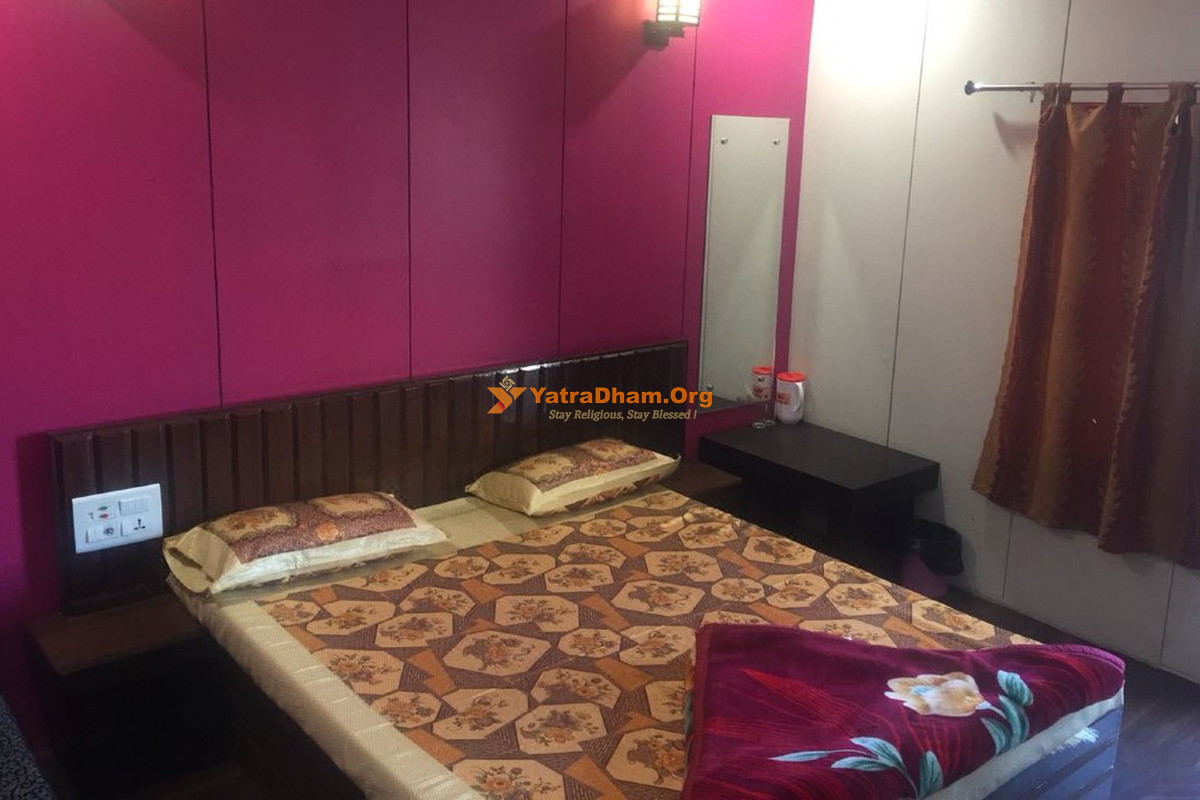 Agra Hotel Shahjahan 2 Bed Room View