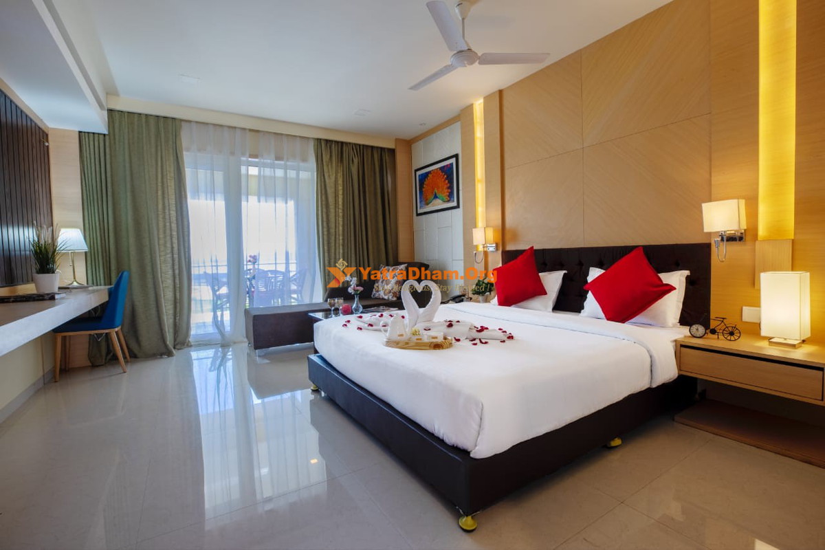 Grape Park Resort (MTDC) Nashik (Mahadeopur) 2 Bed Shiraz AC Room