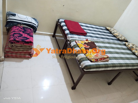 Hotel Shri Sainnche Chandrakamal Shirdi 2 Bed Room
