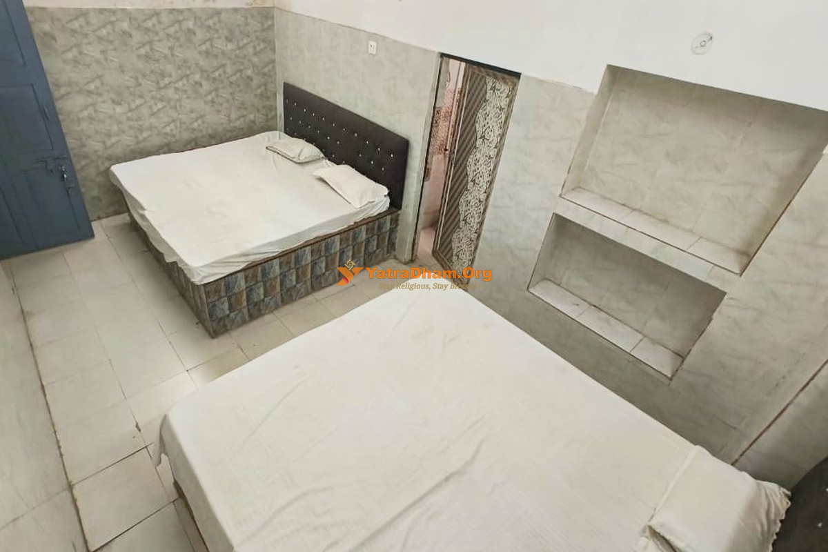 Shiv Dayal Yatrik Niwas Prayagraj 4 Bed Room