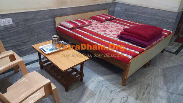 Mehandipur Shri Ram Vatika Dharmashala Room View 4