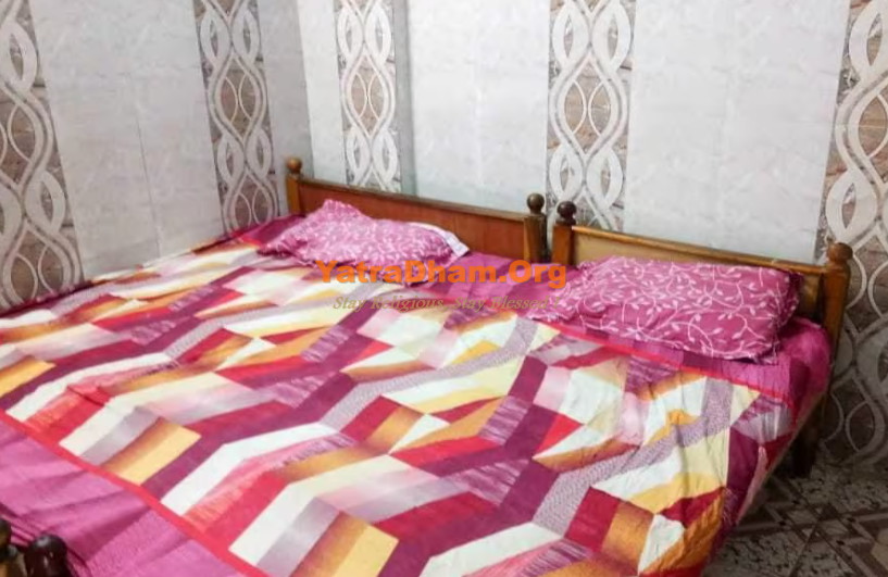 Sri Krishna Lodge Simhachalam Room