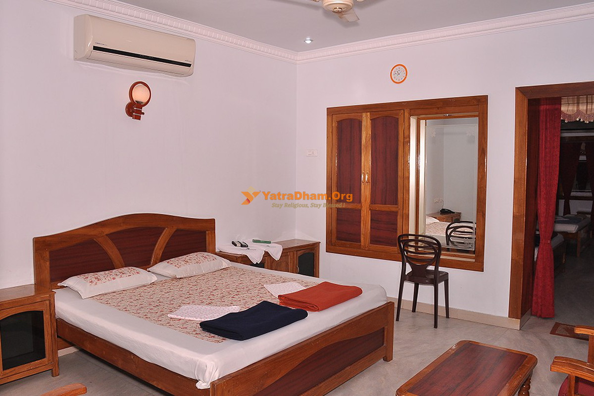 Sivamurugan Lodging - Tiruchendur 2 Bed Room View