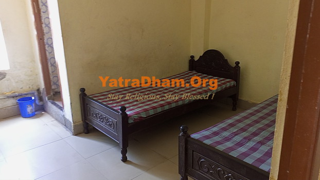 Sri Veerabhadra Bhikshavriti Swami Madh Srisailam Room