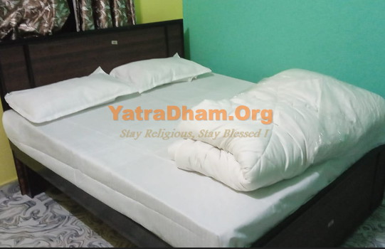 Hotel Divyansh Srinagar Room