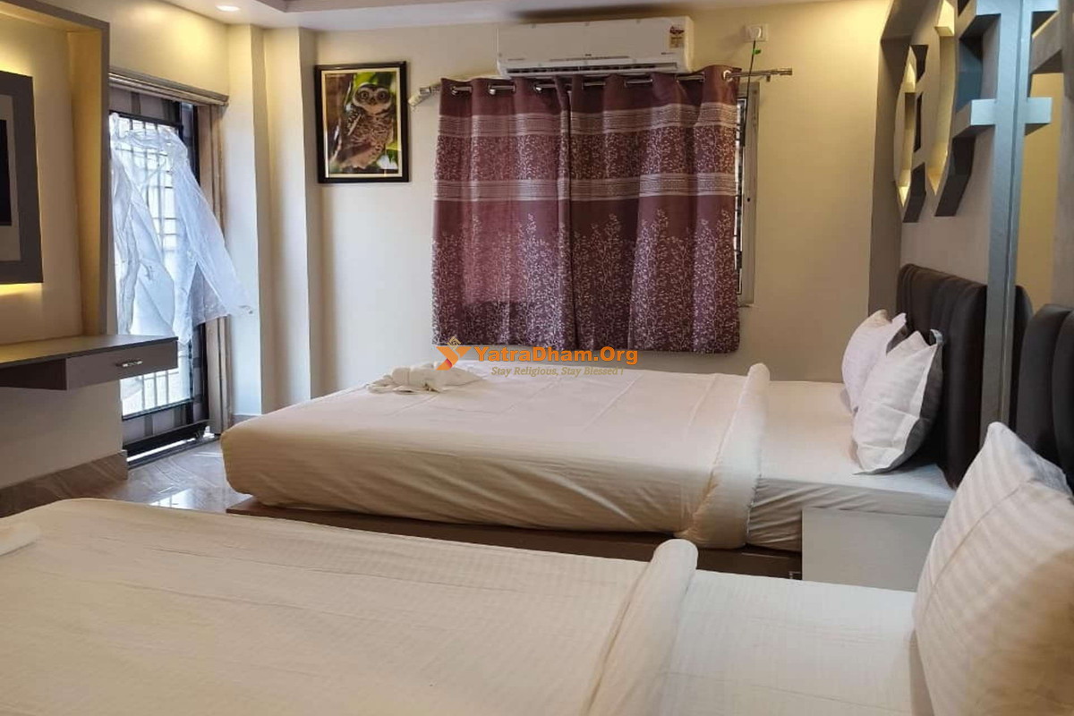 Hotel Shreesh Mayapur Room View