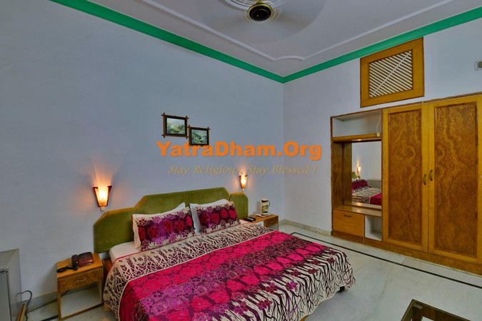Khajuraho Surya Hotel Room View 3