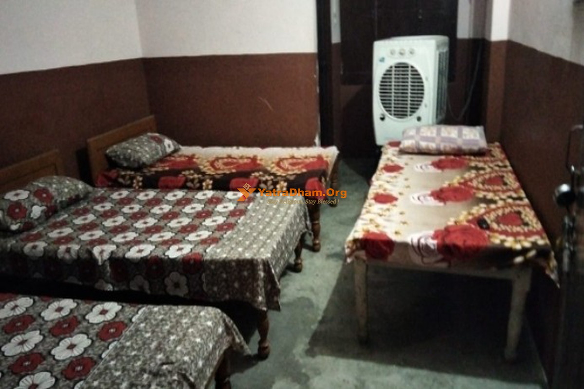 Swami Premanand Ashram Haridwar Room