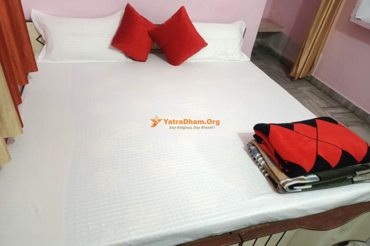 Ayodhya Ramayanam Paying Guest House 2 Bed Room View