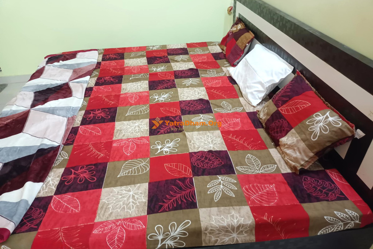 Ayodhya Saraswati Paying Guest House Room View