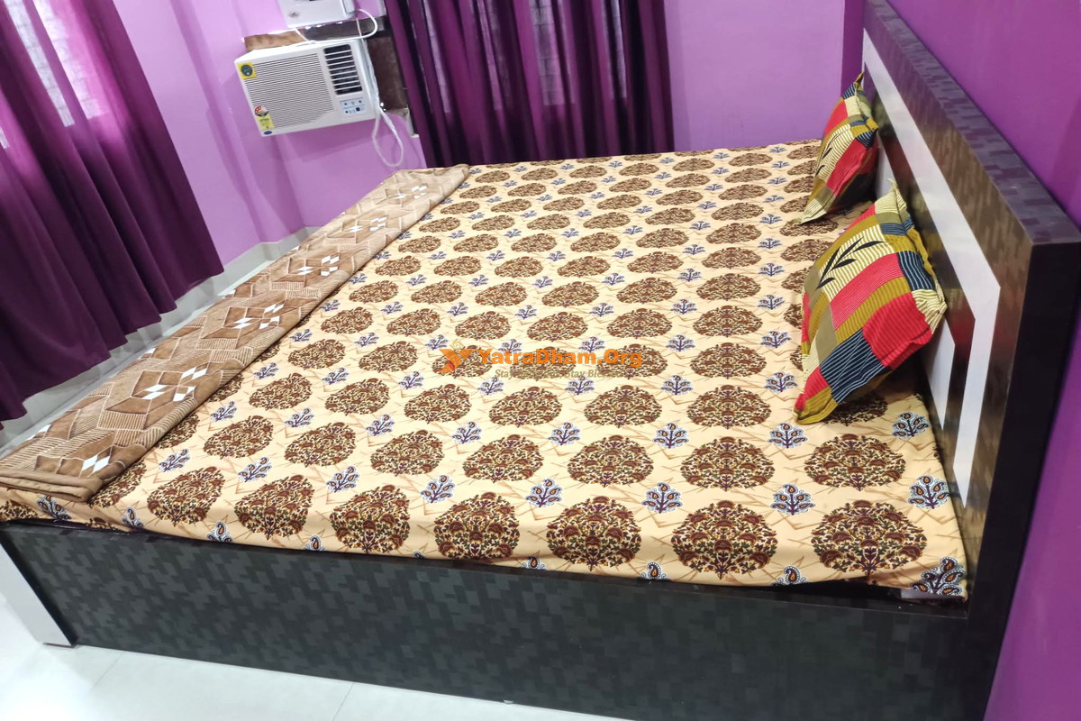 Ayodhya Saraswati Paying Guest House Room View