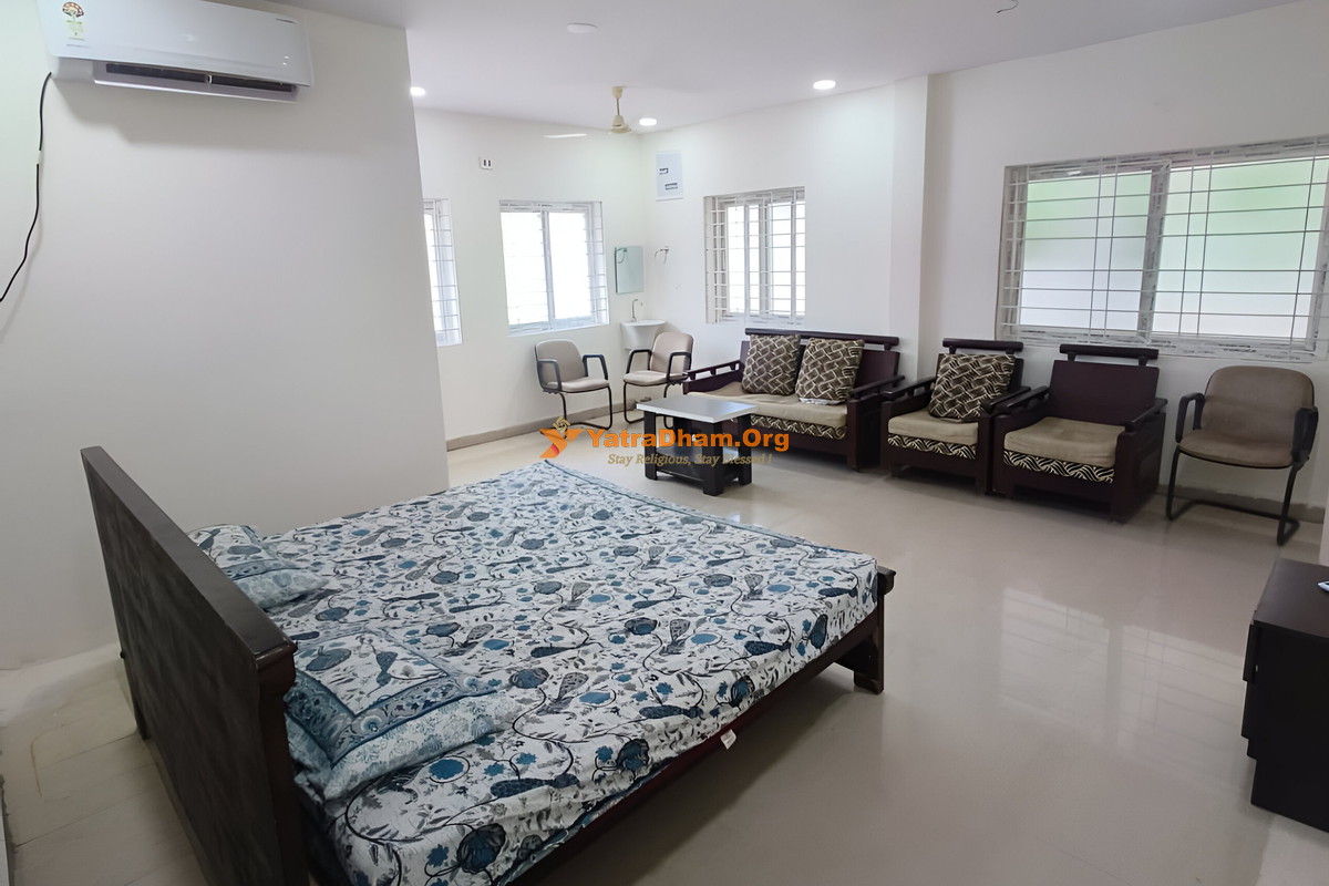 Triveni Guest House (Kaleshwara Muktheeshwara Swamy) - Kaleshwaram Room View