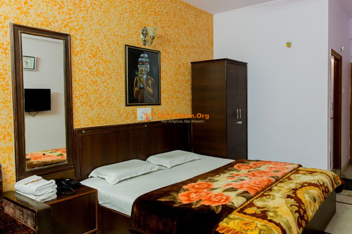 Hotel Udai Palace Udaipur 4 Bed Room