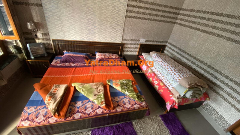 Hotel Dev Bhumi Ukhimath Room