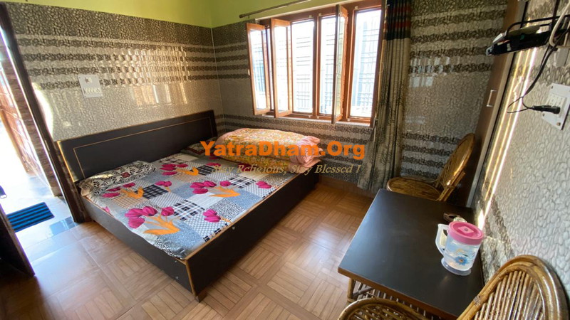 Hotel Dev Bhumi Ukhimath Room