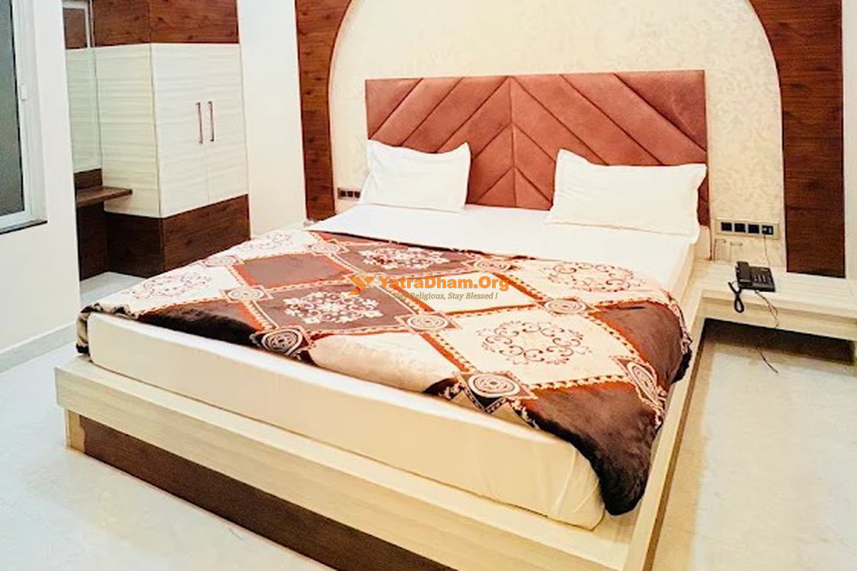 Baglamukhi Hilton Hotel & Restaurant - Datia 2 Bed Room View