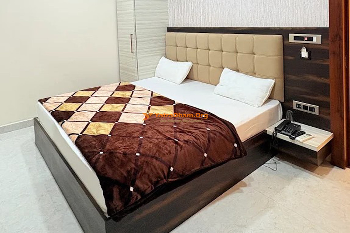 Baglamukhi Hilton Hotel & Restaurant - Datia 2 Bed Room View