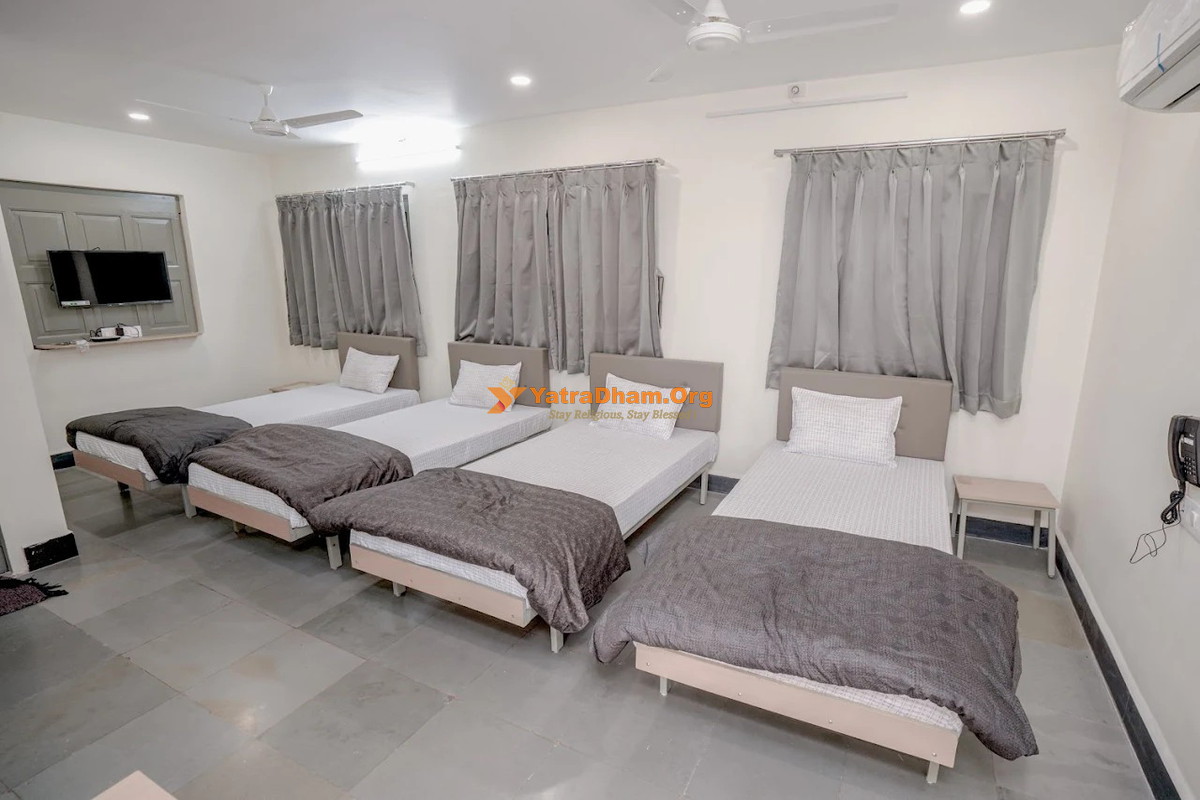 Hotel Anjali Residency Kutch Bhuj 4 Bed Room