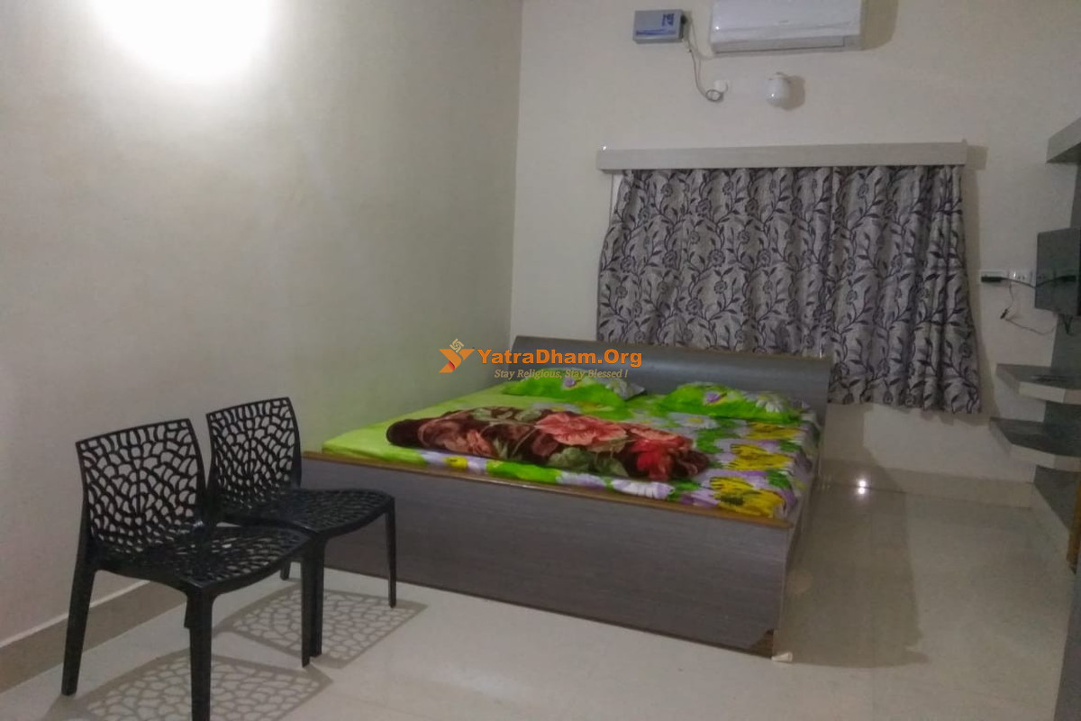 Shikharji (Madhuban) Nirmala Niwas 2 Bed Room View