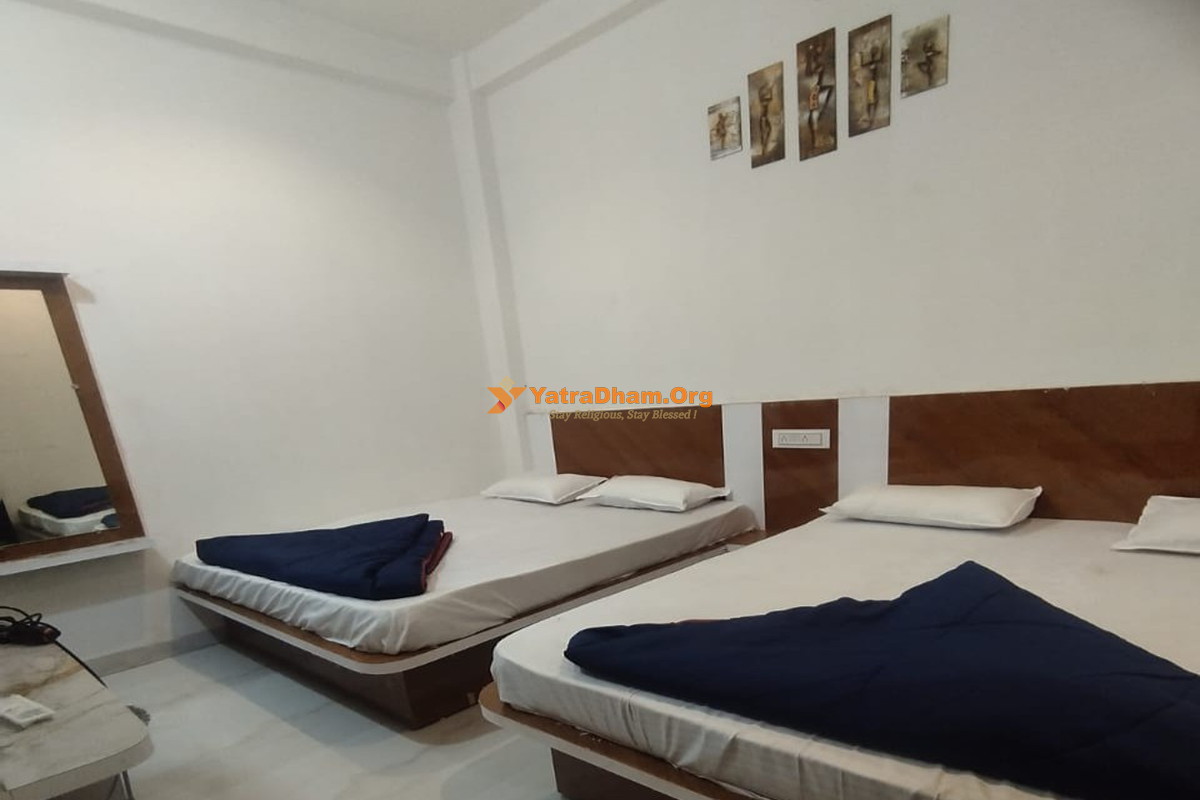Hotel Tanisha Inn Omkareshwar  Room