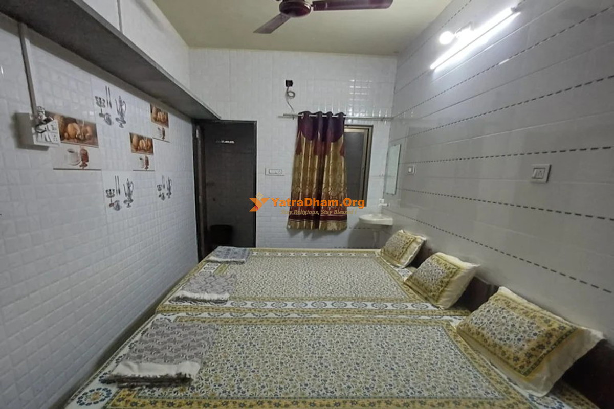 Navya Bhavan Dwarka Room