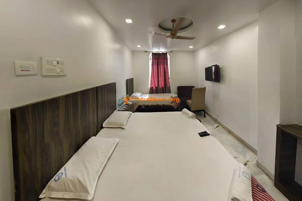 Hotel Ramco Residency Kanchipuram 3 Bed Room View